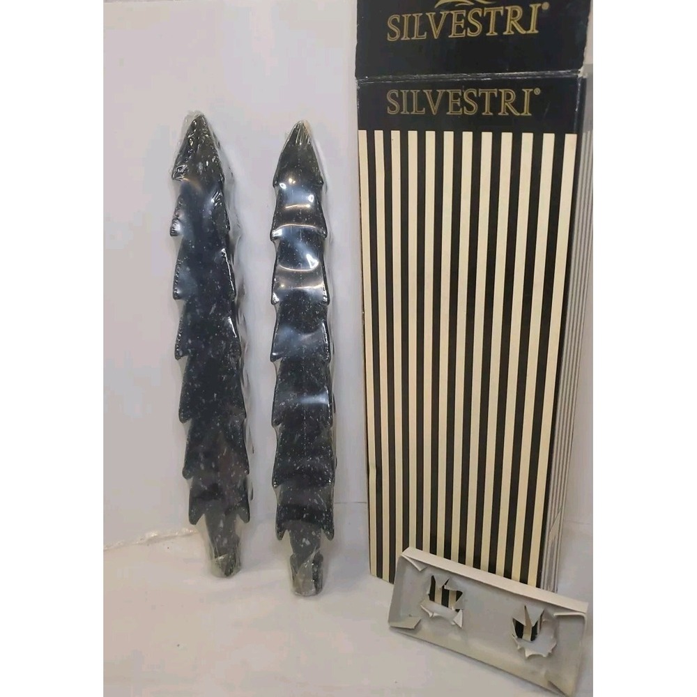 Vintage Silvestri Holiday Evergreen Tree Shaped Candles. New In Open Box.‎
